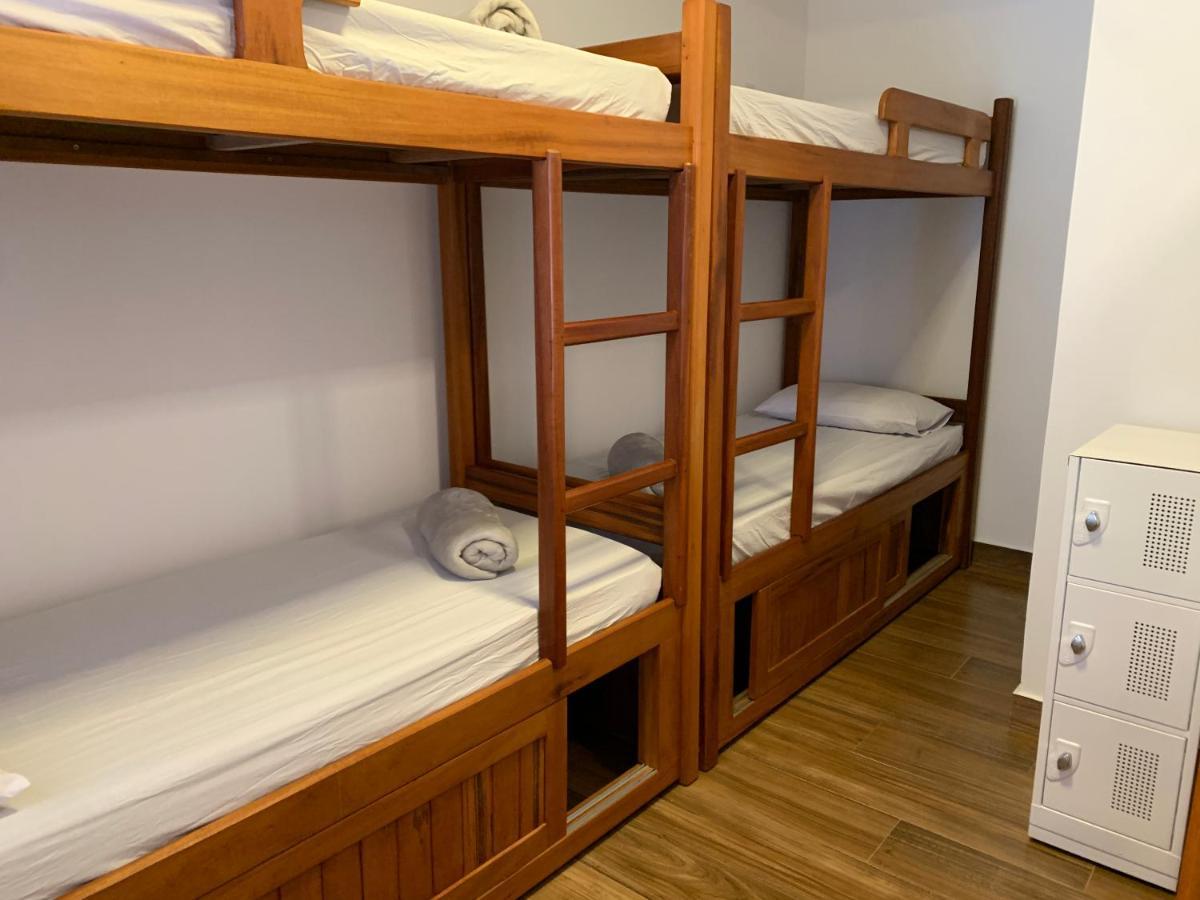 Lila Limao Hostel Иля Гранде Екстериор снимка